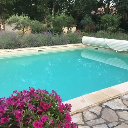 Alojamento de Acomodação e Pequeno-almoço D'hôte Couguiolet - Avec Piscine Foissac (Gard)